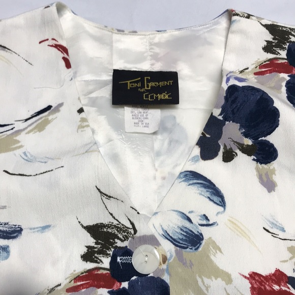 Toni Garment for CC Magic floral woman’s 2 piece shorts suit - Picture 5 of 10